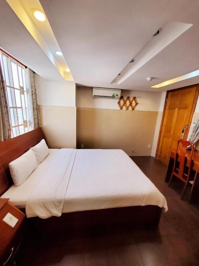 Thanh An Hotel Ho Chi Minh City Exterior photo