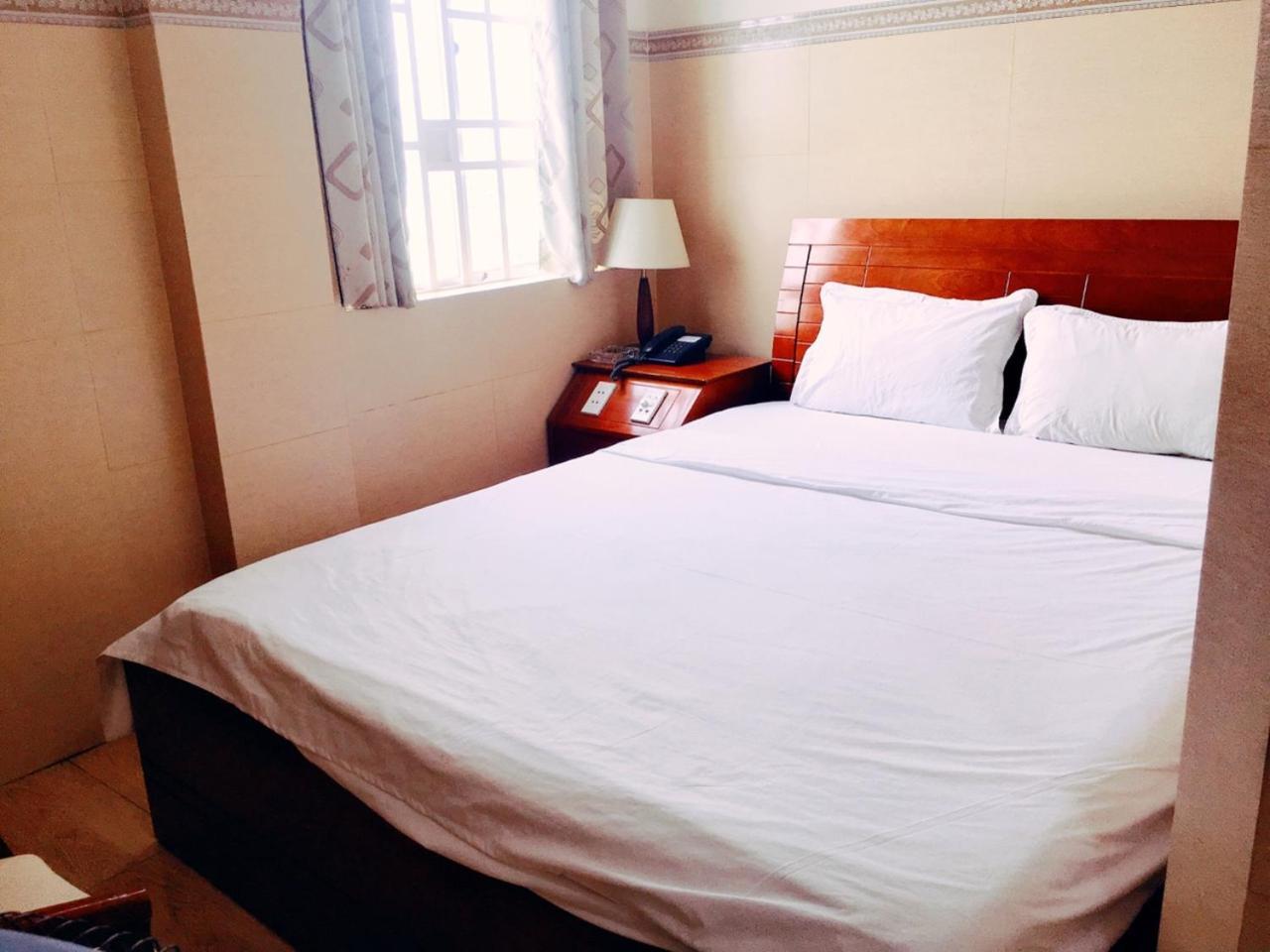 Thanh An Hotel Ho Chi Minh City Exterior photo